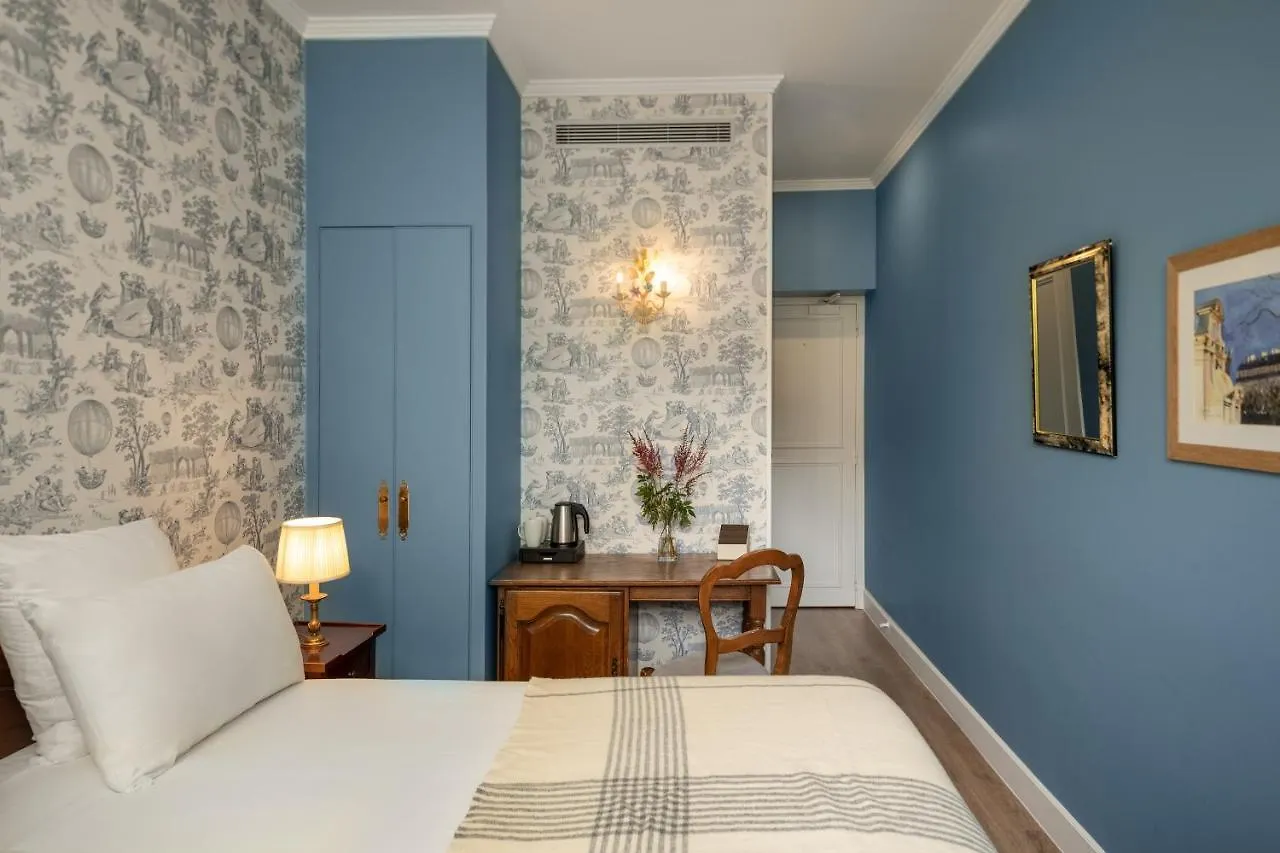 Des Grandes Ecoles Otel