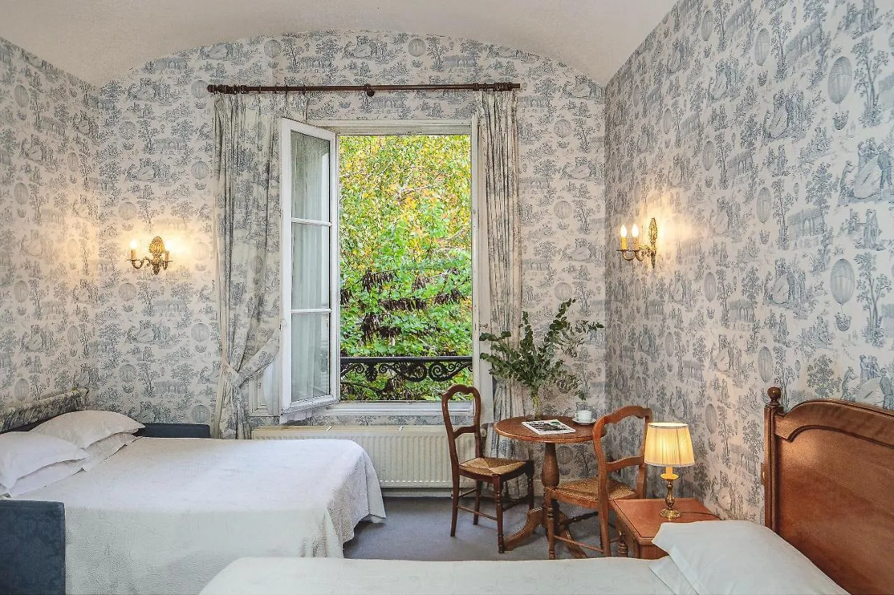 Otel Des Grandes Ecoles 3*