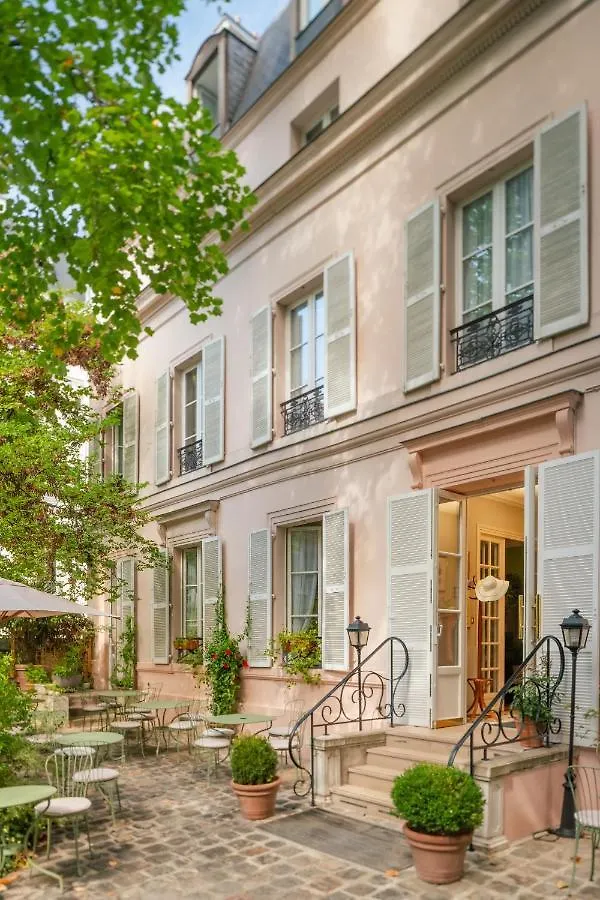 Otel Des Grandes Ecoles 3*